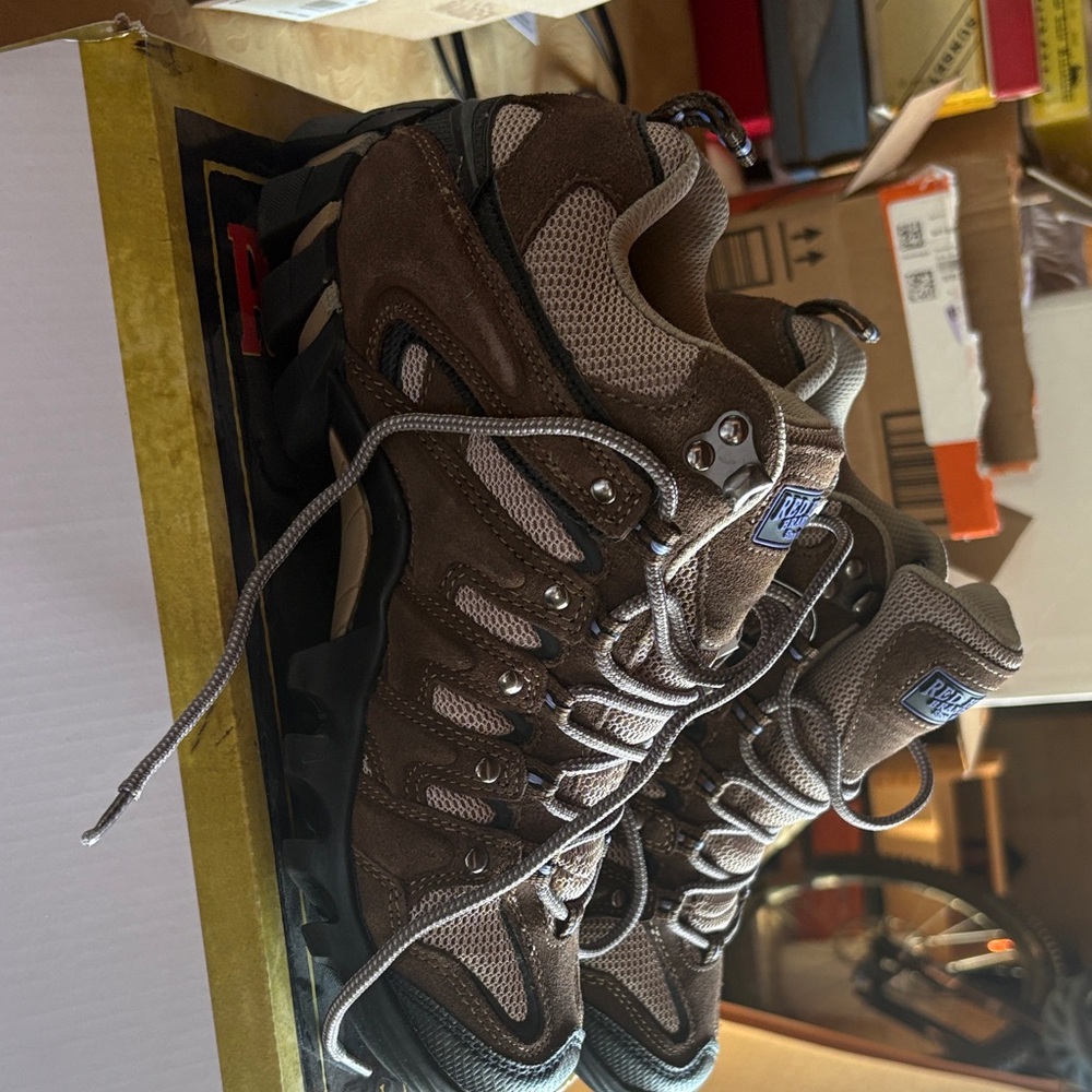RedHead Women's Brown and Gray Sneakers